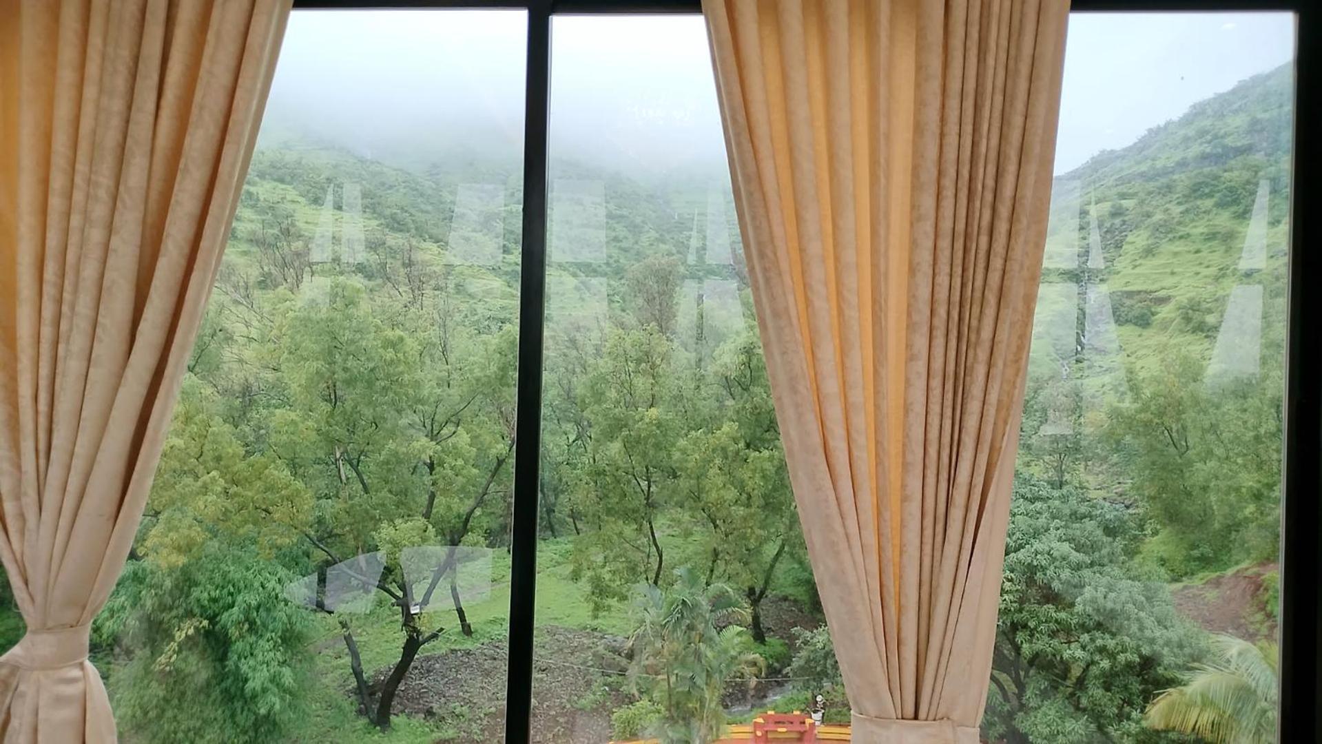 Golden Resort Igatpuri Exterior foto