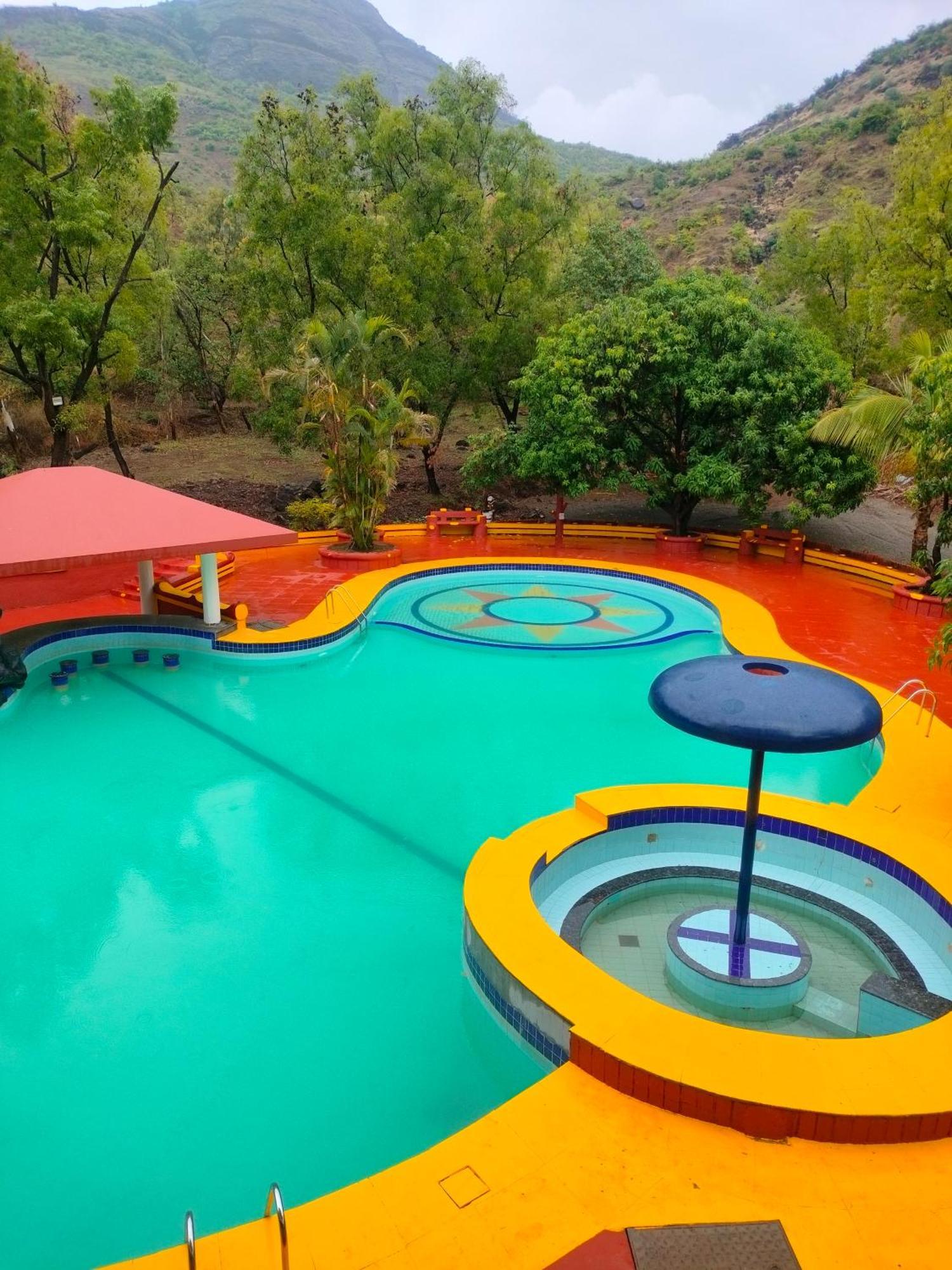 Golden Resort Igatpuri Exterior foto